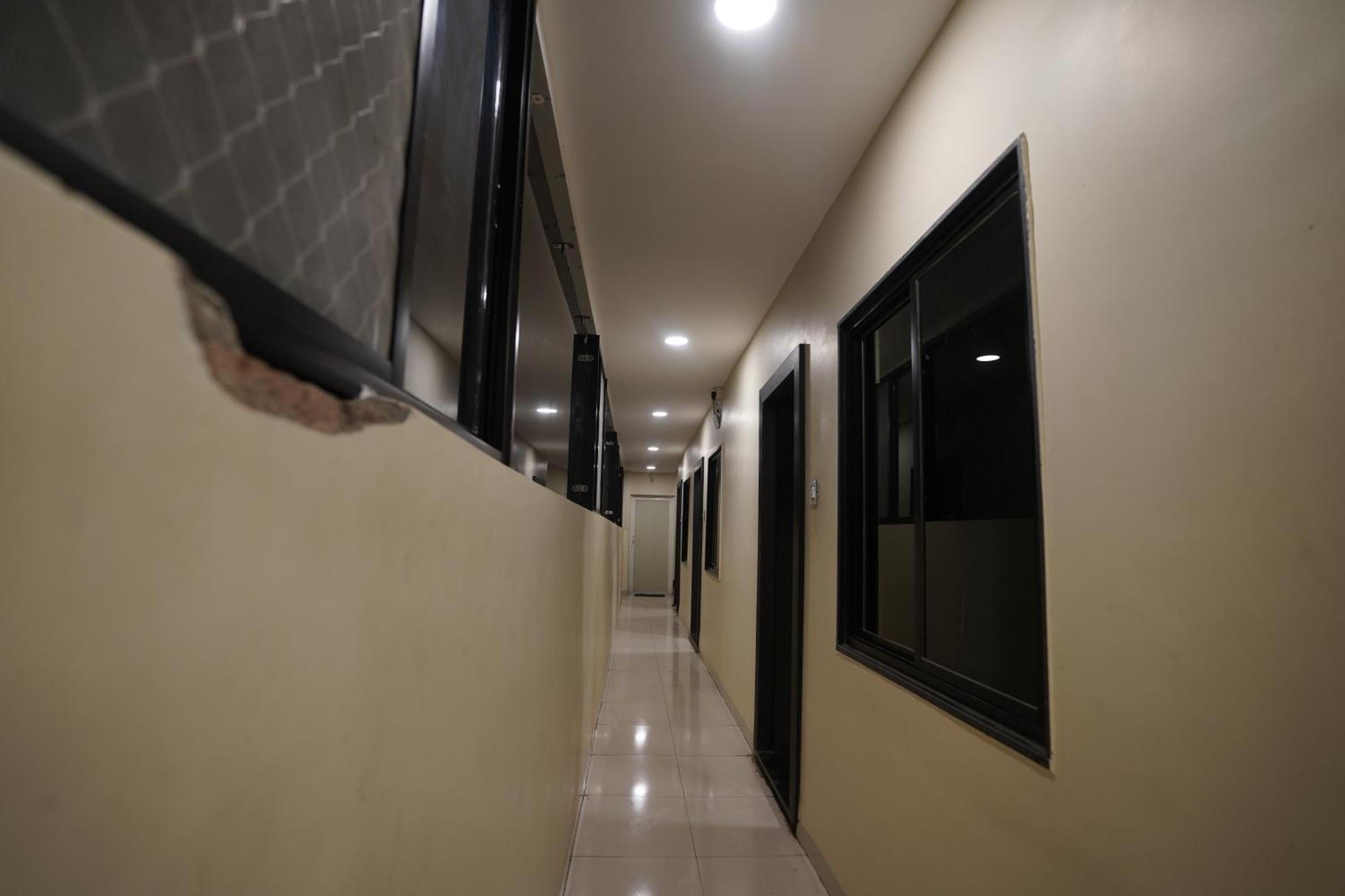 Hotel Dev Kripa Ujjain Esterno foto